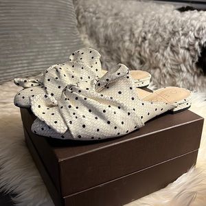 Sole Society women so-pear mule slip on